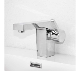 CBI Brette Single Hole Bathroom Faucet in Chrome M11048-083C