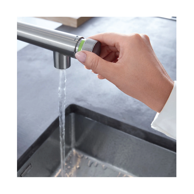 GROHE ZEDRA 31559002 GROHE Zedra SmartControl Pull-Out Single Spray Kitchen Faucet 1.75 GPM (6.6 L/min) GROHE StarLight Chrome