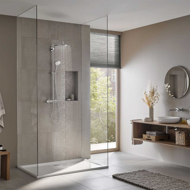 Grohe Euphoria 310 CoolTouch Thermostatic Shower System 26726000