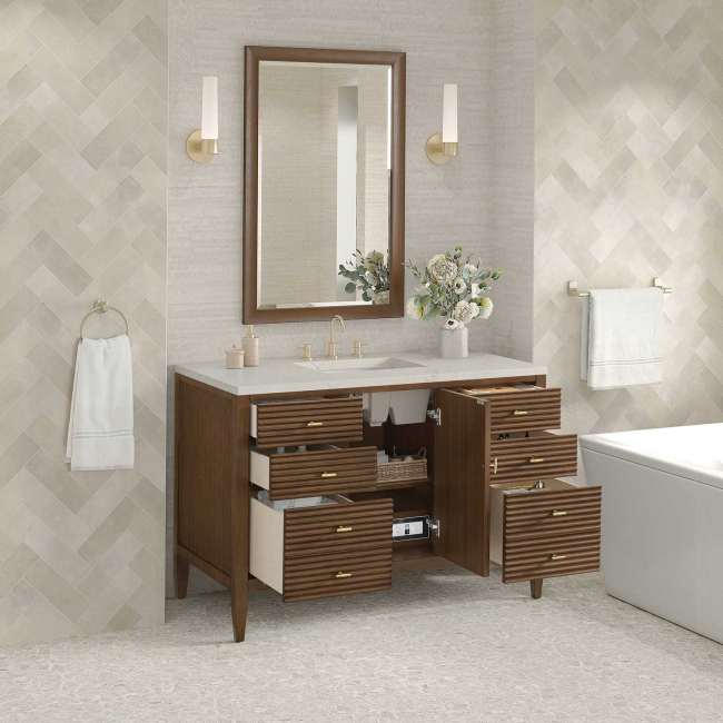 https://s1.img-b.com/build.com/mediabase/specifications/james_martin_vanities/2140799/james-martin-vanities-485-v48-fsfr-installation-sheet.pdf
